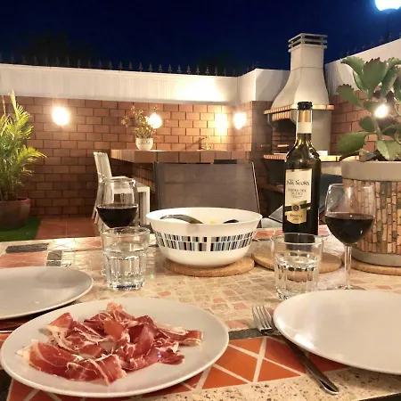 Casa Miro, Private Terrace, Bbq, Wifi And Air-con Vakantiehuis